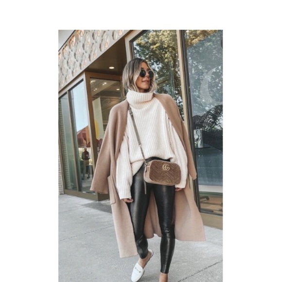 NWT. Free People Big City Turtleneck - Picture 14 of 14